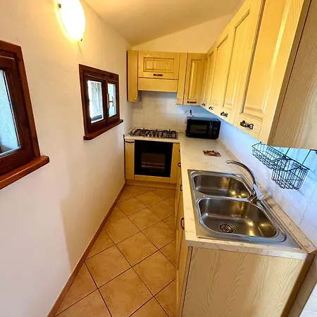 شقة Casa Vacanze Ribocchi كامبيليا ماريتيما